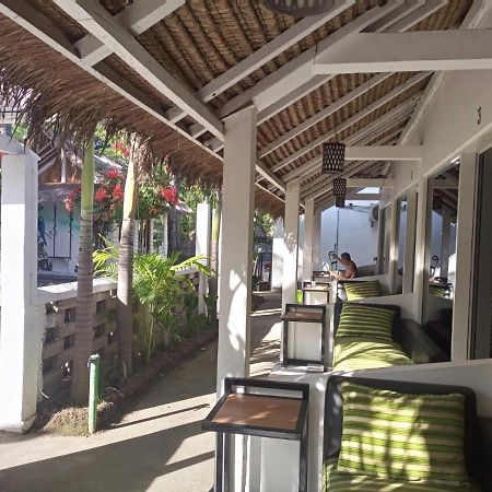 Sunset Sands Gili Air Exterior photo